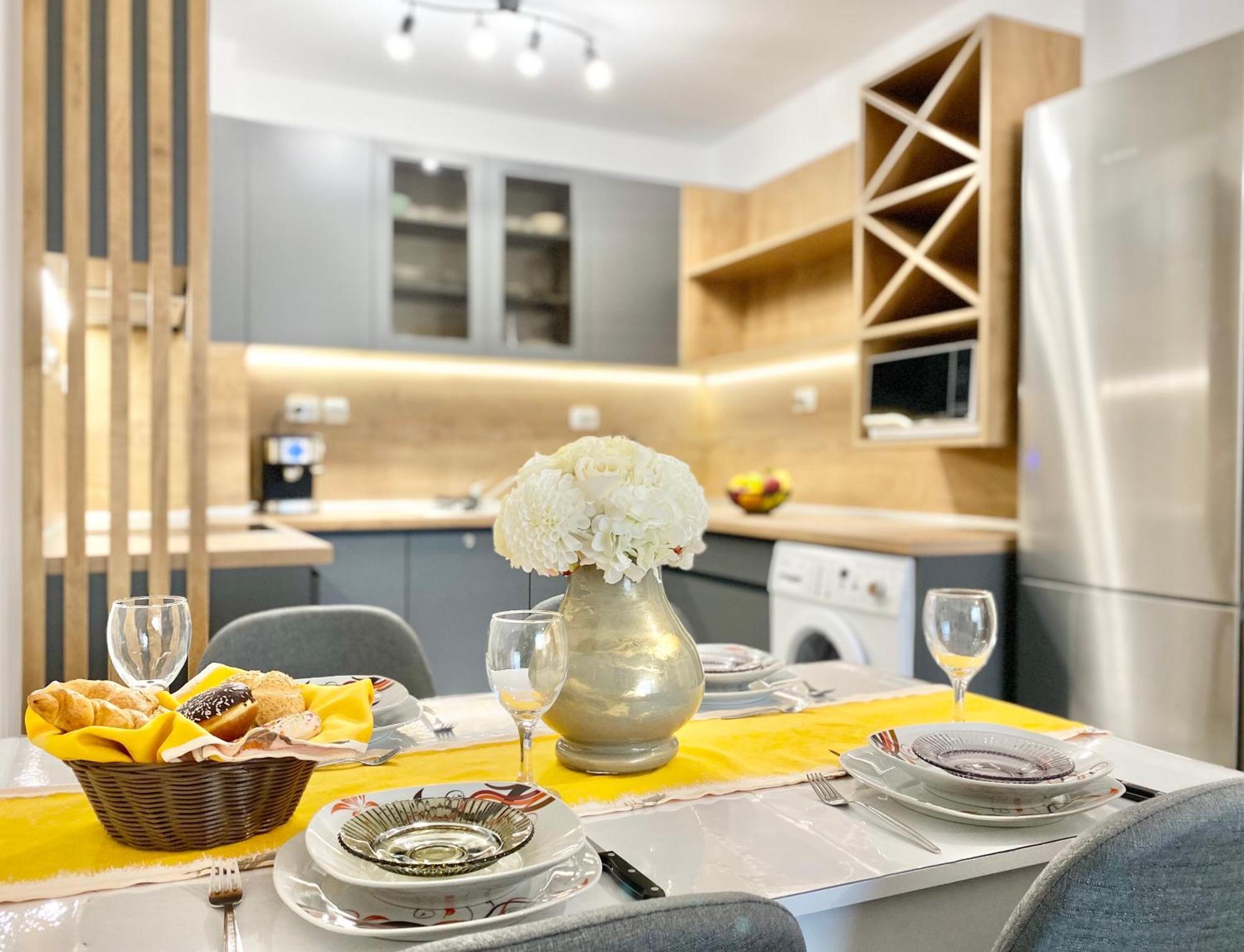 Art Apartment For 4 People Free Parking & Wifi Sztara Zagora Kültér fotó